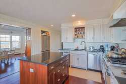 Vineyard Haven MA 02568