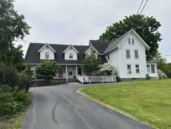 10 Marsett Road Shelburne VT 05482
