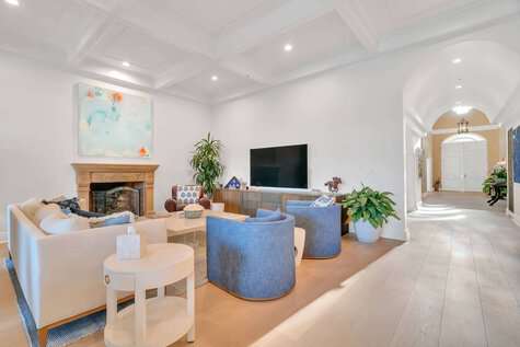 2286 Worthing Lane Bel Air Crest CA 90077
