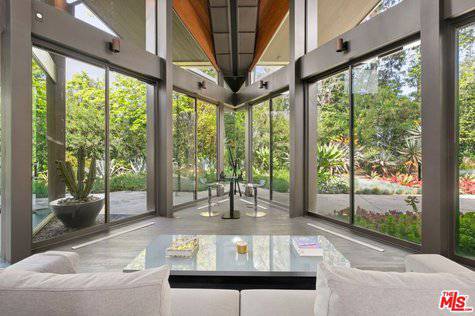 15216 Antelo Place Los Angeles CA 90077
