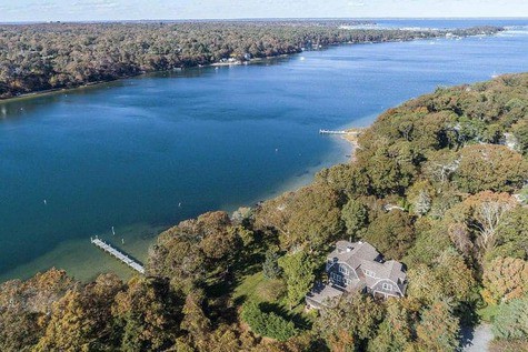 395 Barnes Road Oak Bluffs MA 02557