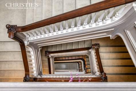 123 E 35th Street New York NY 10016