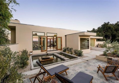 21925 Altaridge Drive Topanga CA 90290
