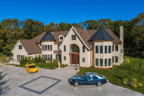 2 Brook Lane Brookville NY 11545
