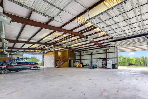 6888 Old Luling Road Seguin TX