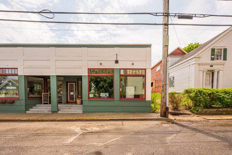 15 Tilson Avenue Rockland ME 04841