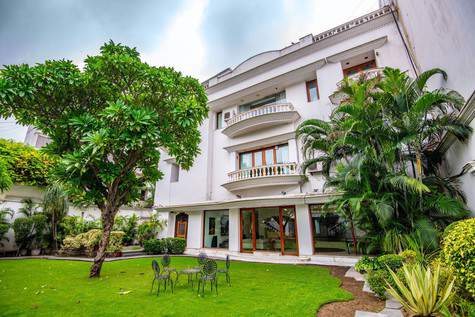 Block G, Sri Niwaspuri New Delhi IN 110065