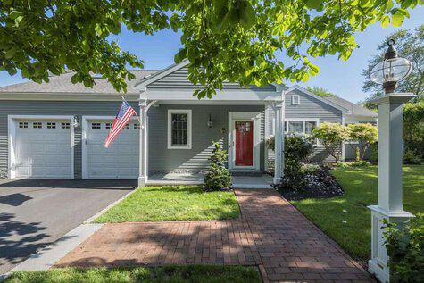 85 William Street Dartmouth MA MA 02748