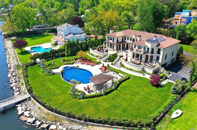 4 Harbor Way Great Neck NY 11024