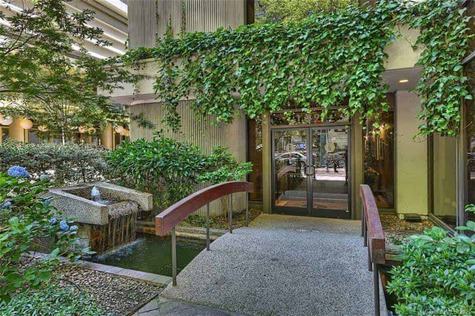 139 S Tryon Street Apt 5b Charlotte NC 28202