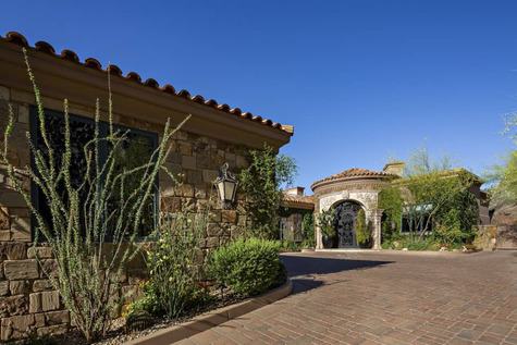 7004 N Invergordon Road Paradise Valley AZ 85253
