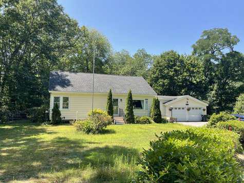 84 Fern Avenue Amesbury MA 01913