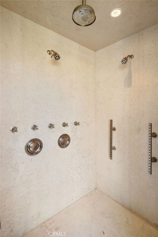 2826 The Strand Hermosa Beach CA 90254