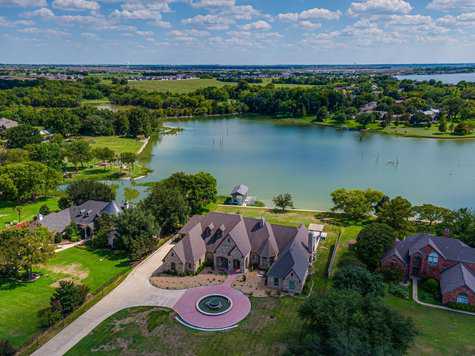 207 Rush Creek Drive Heath TX 75032