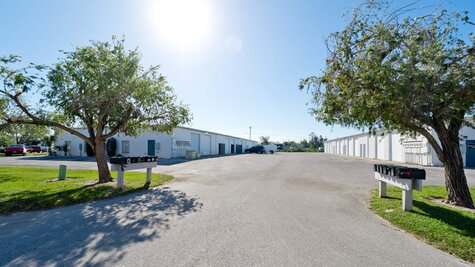 1390-1400 Commerce Boulevard Sarasota FL 34243
