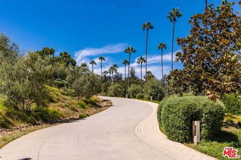 N Foothill Road Beverly Hills CA 90210