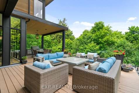8 Cachet Parkway Markham ON L6C 1G8