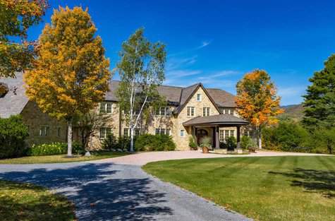 2575 Weeks Hill Road Stowe VT 05672