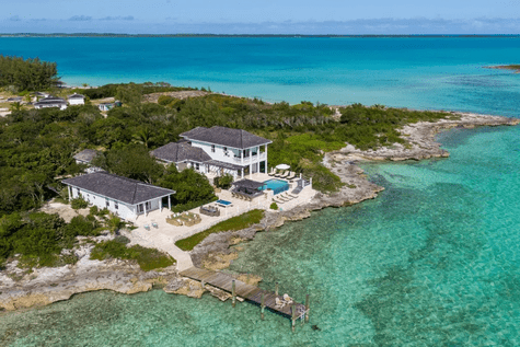 Crown Pigeon Island & Cays Eleuthera BS