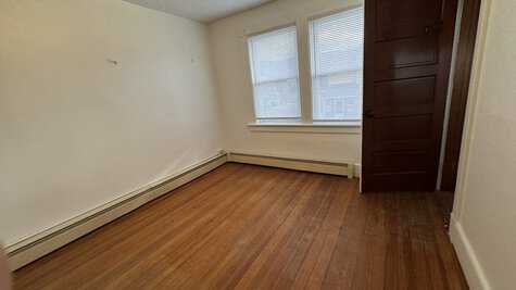 53 Grant Street Easthampton MA 01027