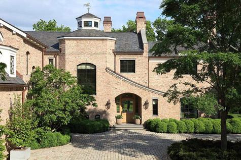 112 Woodland Road Brookline MA 02467