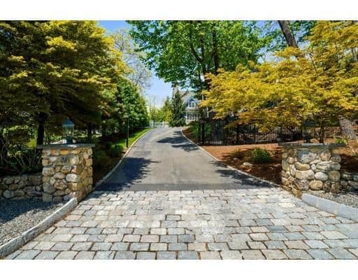 60 Howland Rd, Newton MA 02465
