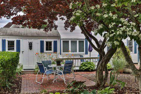 15 Cottage Street Provincetown MA 02657