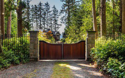 2946 Fishboat Bay Road Shirley BC