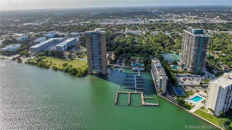 720 NE 69th Street Apt 22n Miami FL 33138