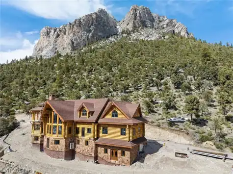 4927 Snow White Road Mount Charleston NV 89124