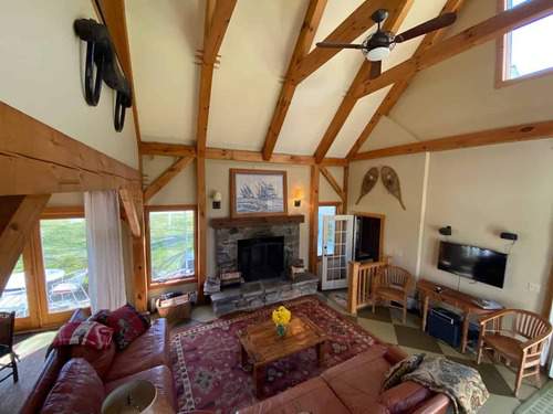 Carriage House Londonderry VT 05155