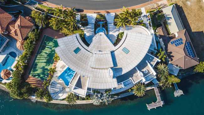 7-13 King Arthurs Court Queensland AU