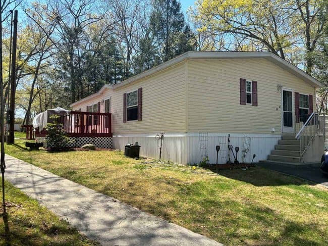 Windham CT 06256