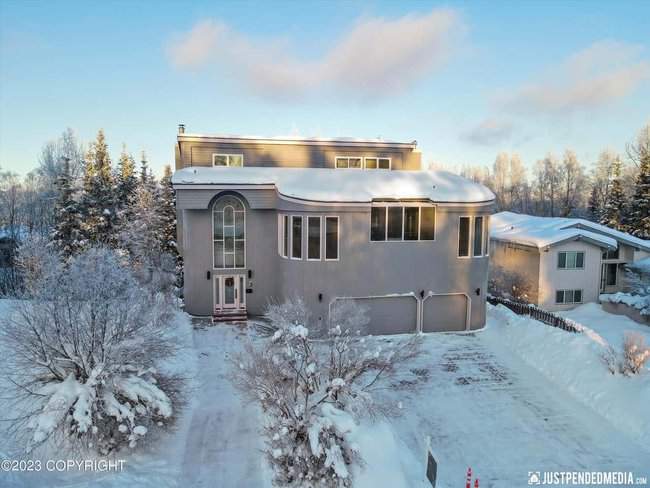 3327 Illiamna Avenue Anchorage AK 99517