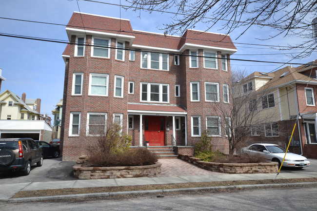 132 Elton Street Providence RI 02906