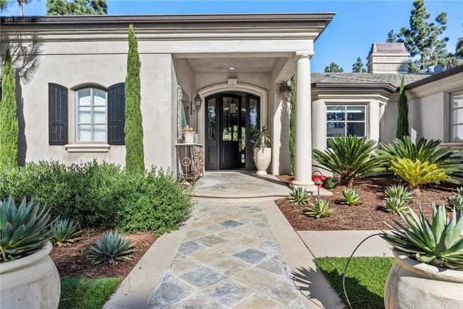 4 Winged Foot Lane CA 92660
