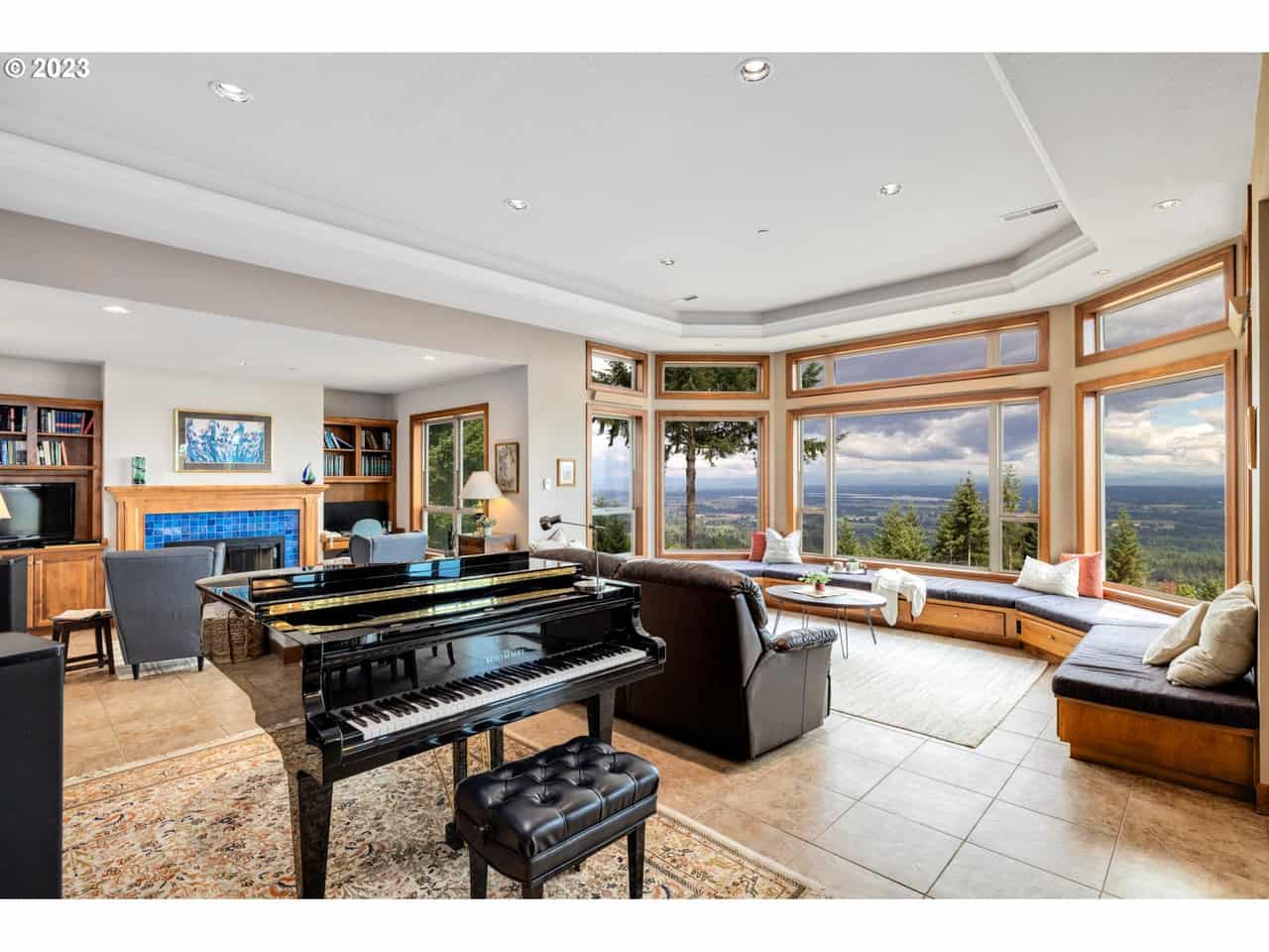 16820 NW Skyline Boulevard Portland OR 97231