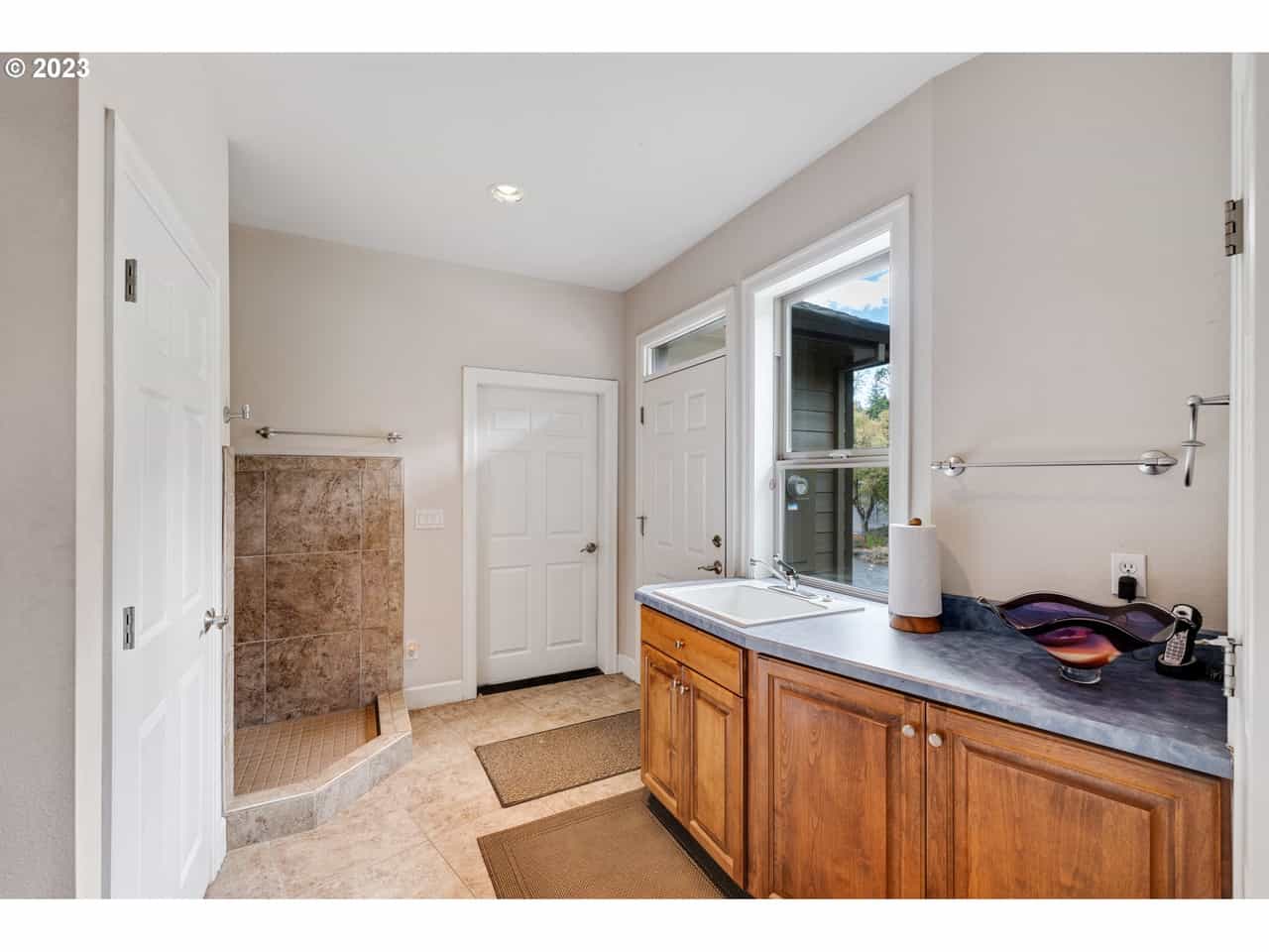 16820 NW Skyline Boulevard Portland OR 97231