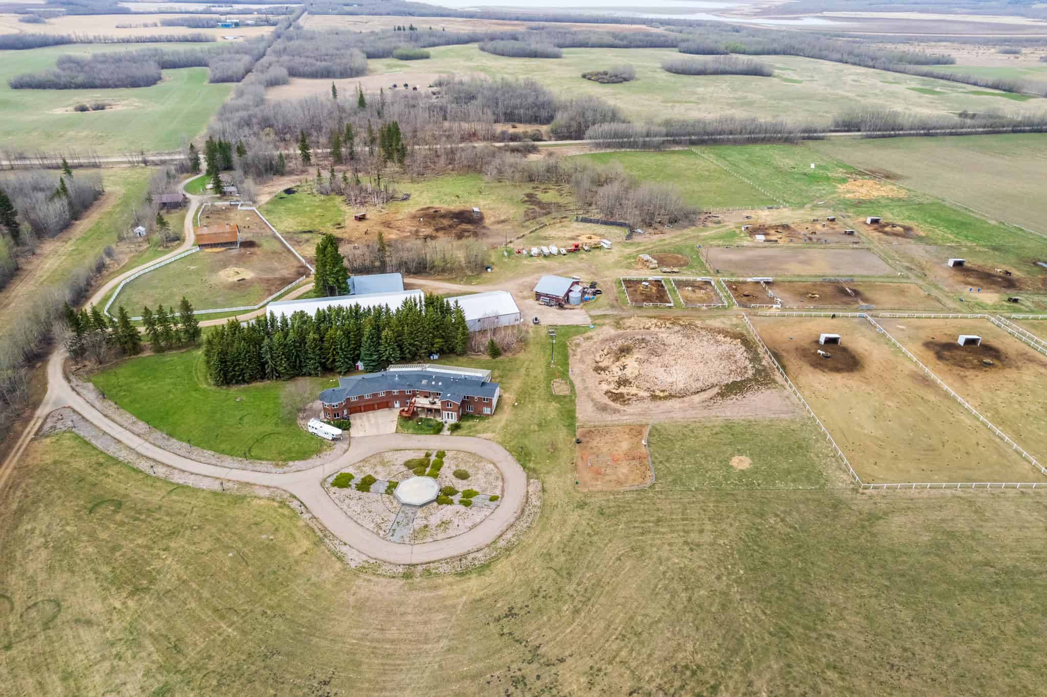 51341 Range Road 210 Hastings Lake AB
