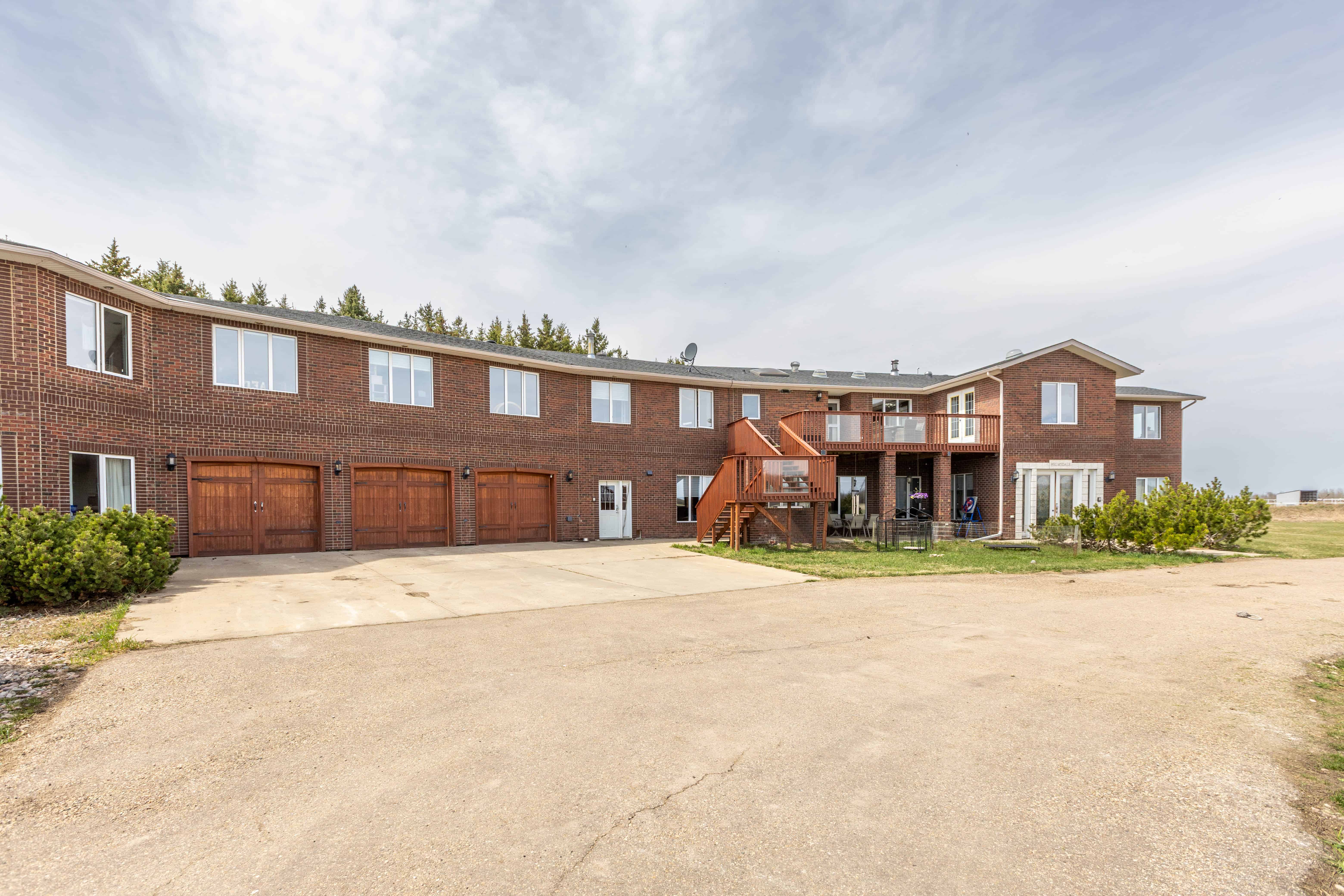 51341 Range Road 210 Hastings Lake AB
