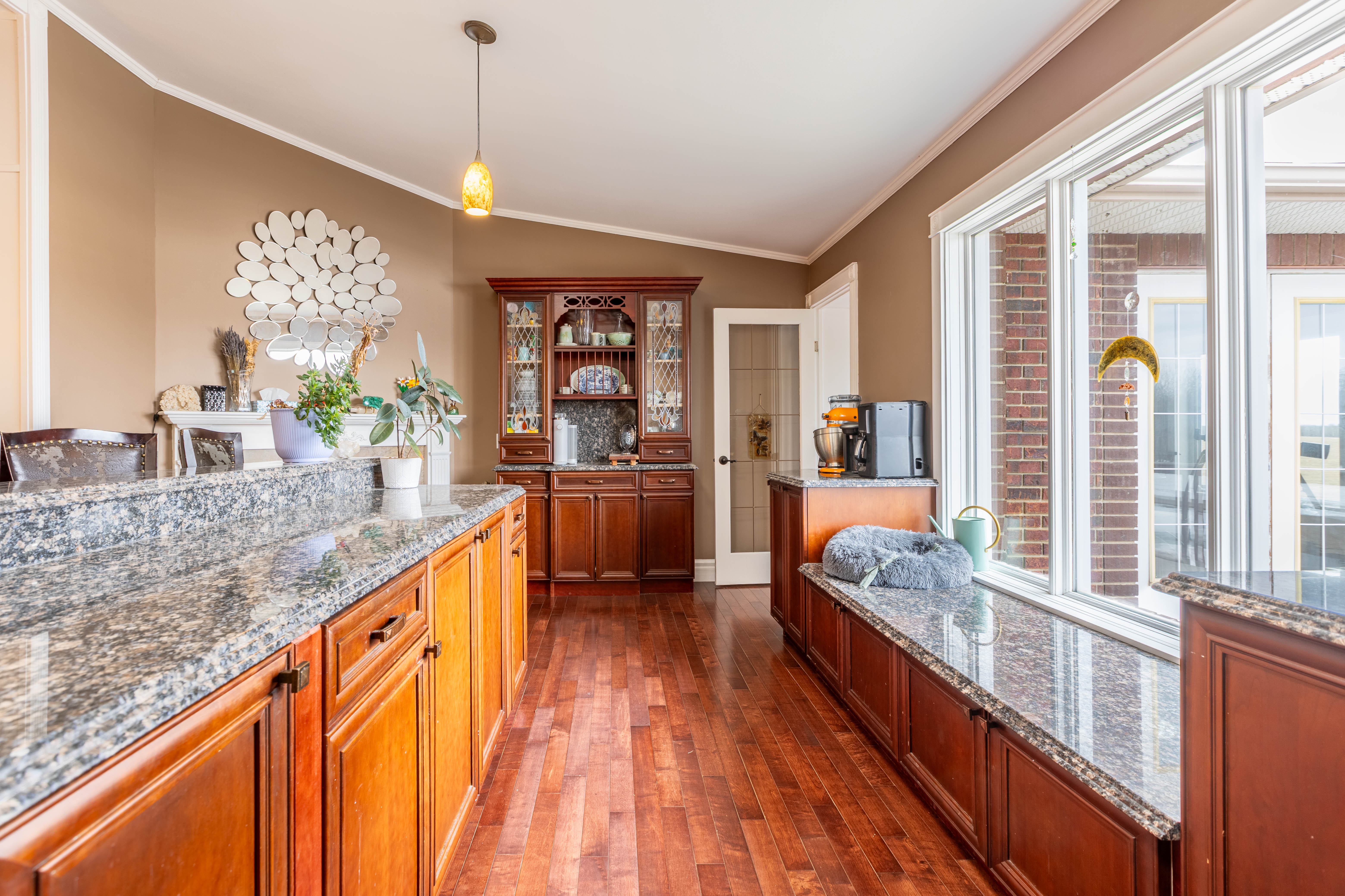 51341 Range Road 210 Hastings Lake AB