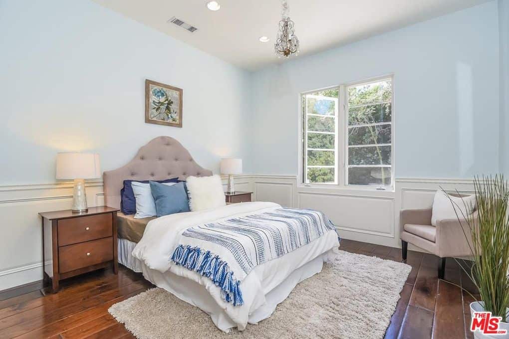 3901 Longridge Avenue Los Angeles LA 91423