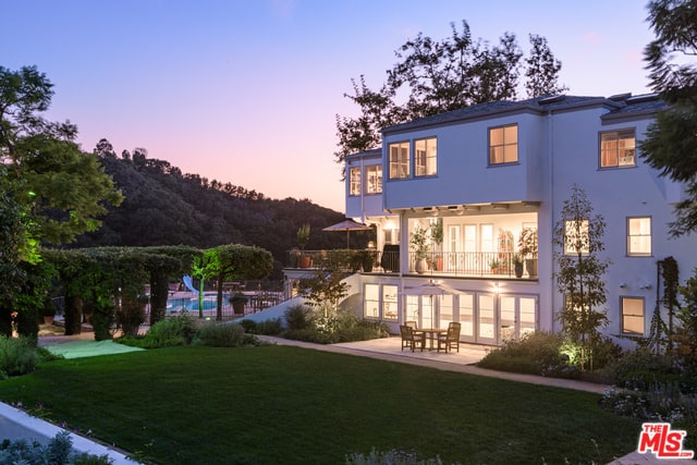 1911 Westridge Road Los Angeles CA 90049