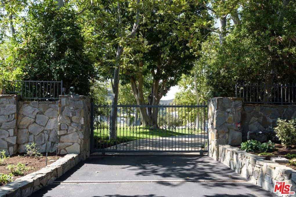 1911 Westridge Road Los Angeles CA 90049