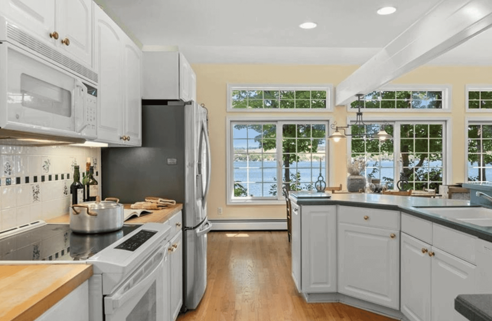 2346 Thornton Grove North Skaneateles NY