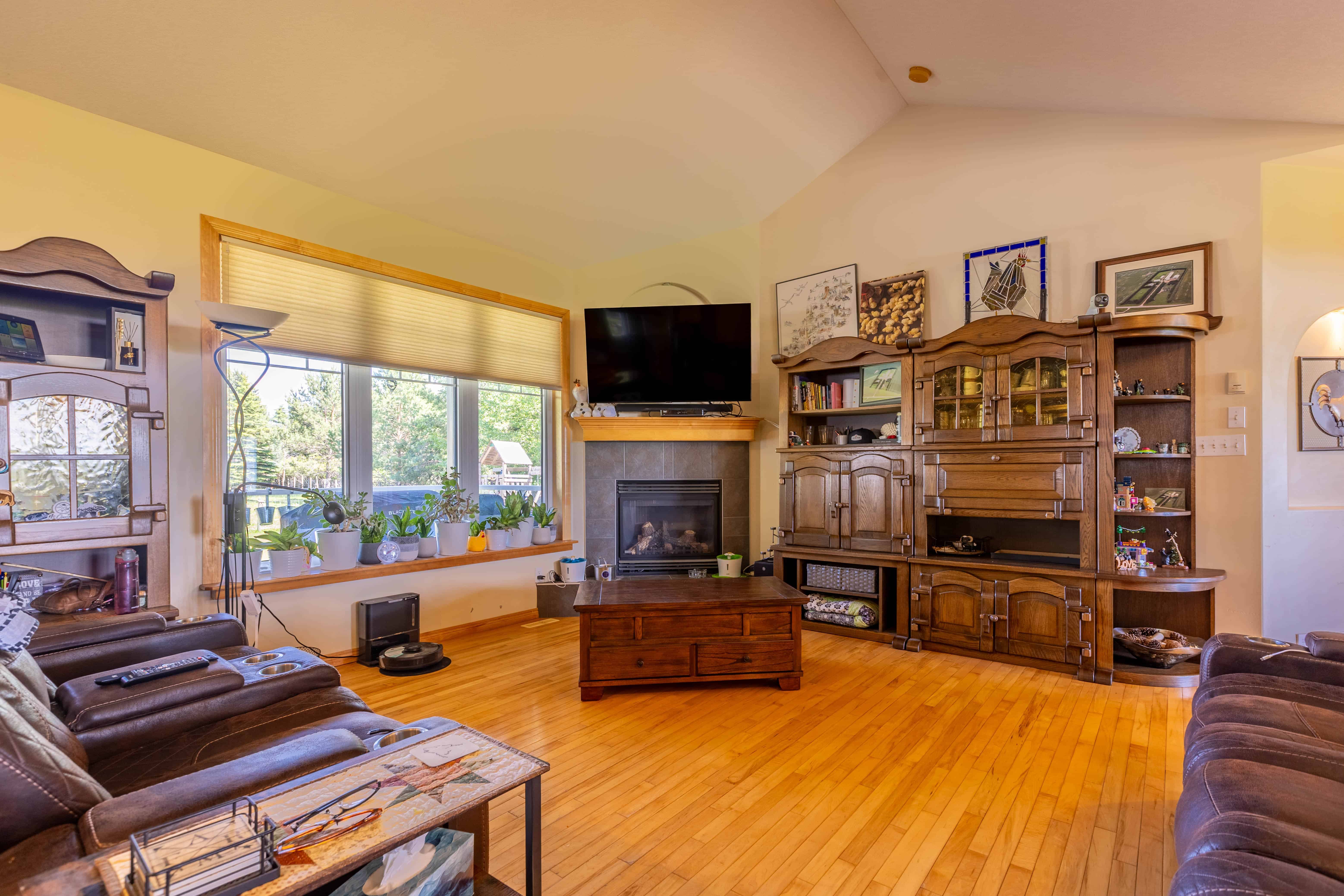 39425 Range Road 281 Blackfalds AB T4M 0W4