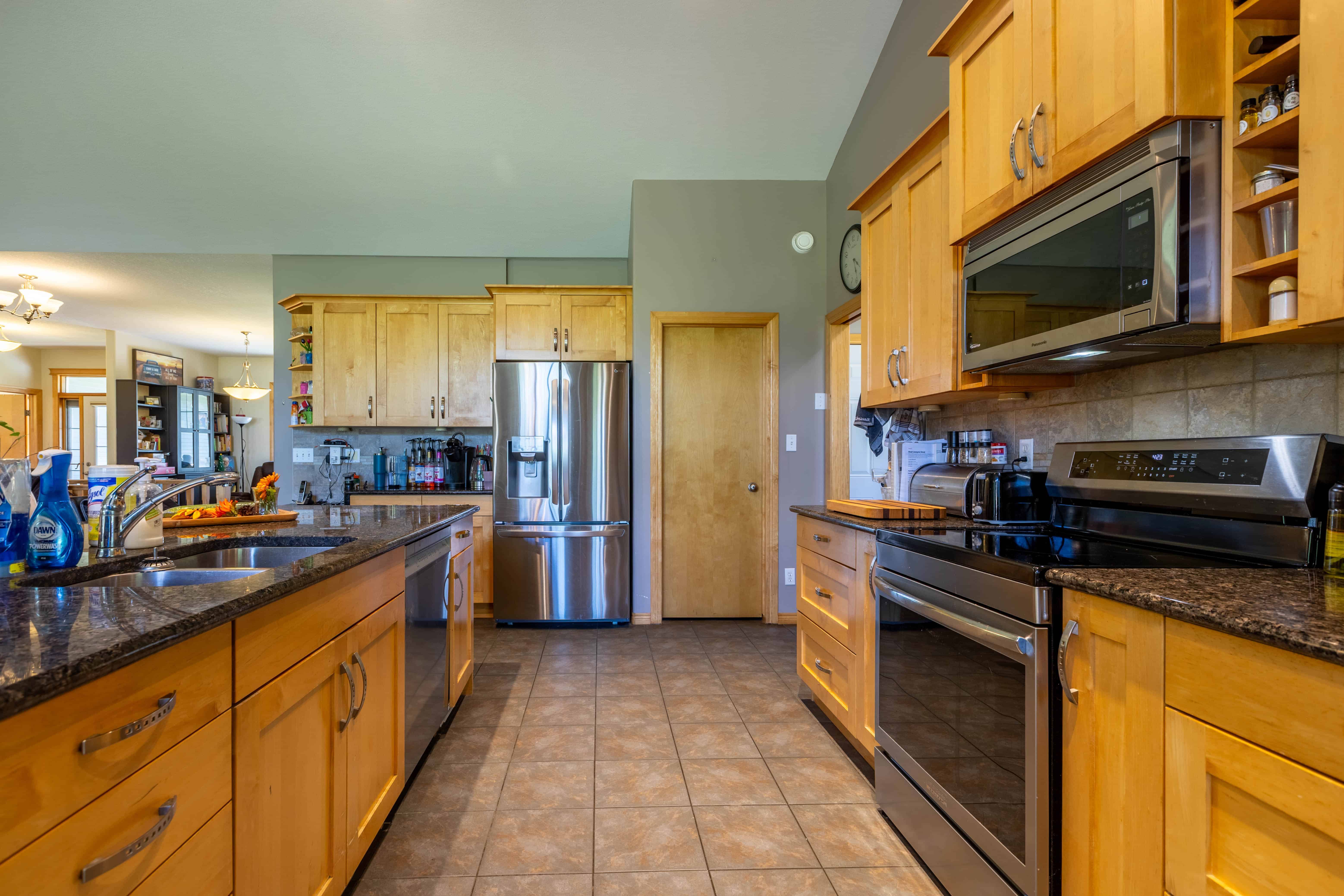 39425 Range Road 281 Blackfalds AB T4M 0W4
