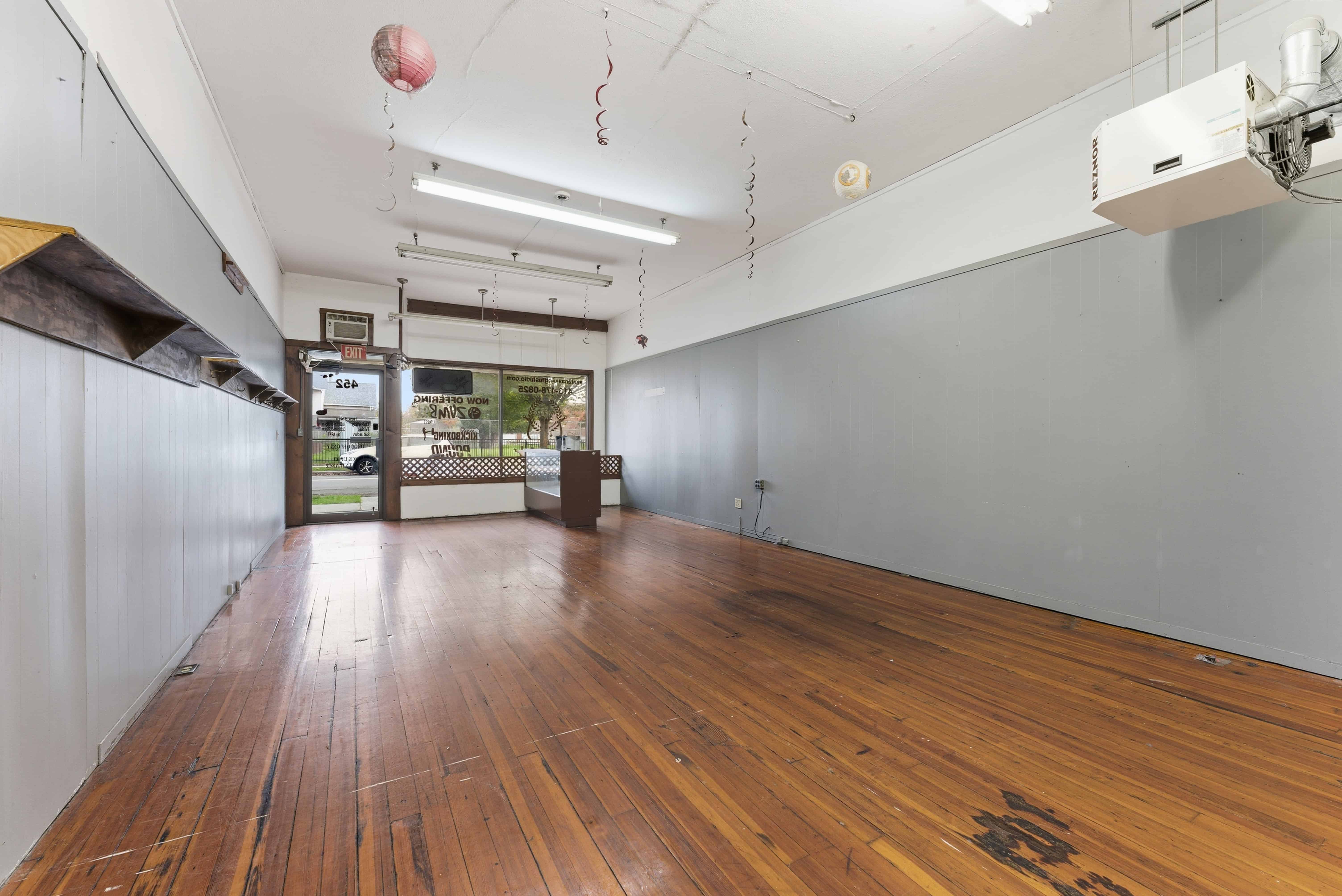 436 Main Street West Springfield MA 01089