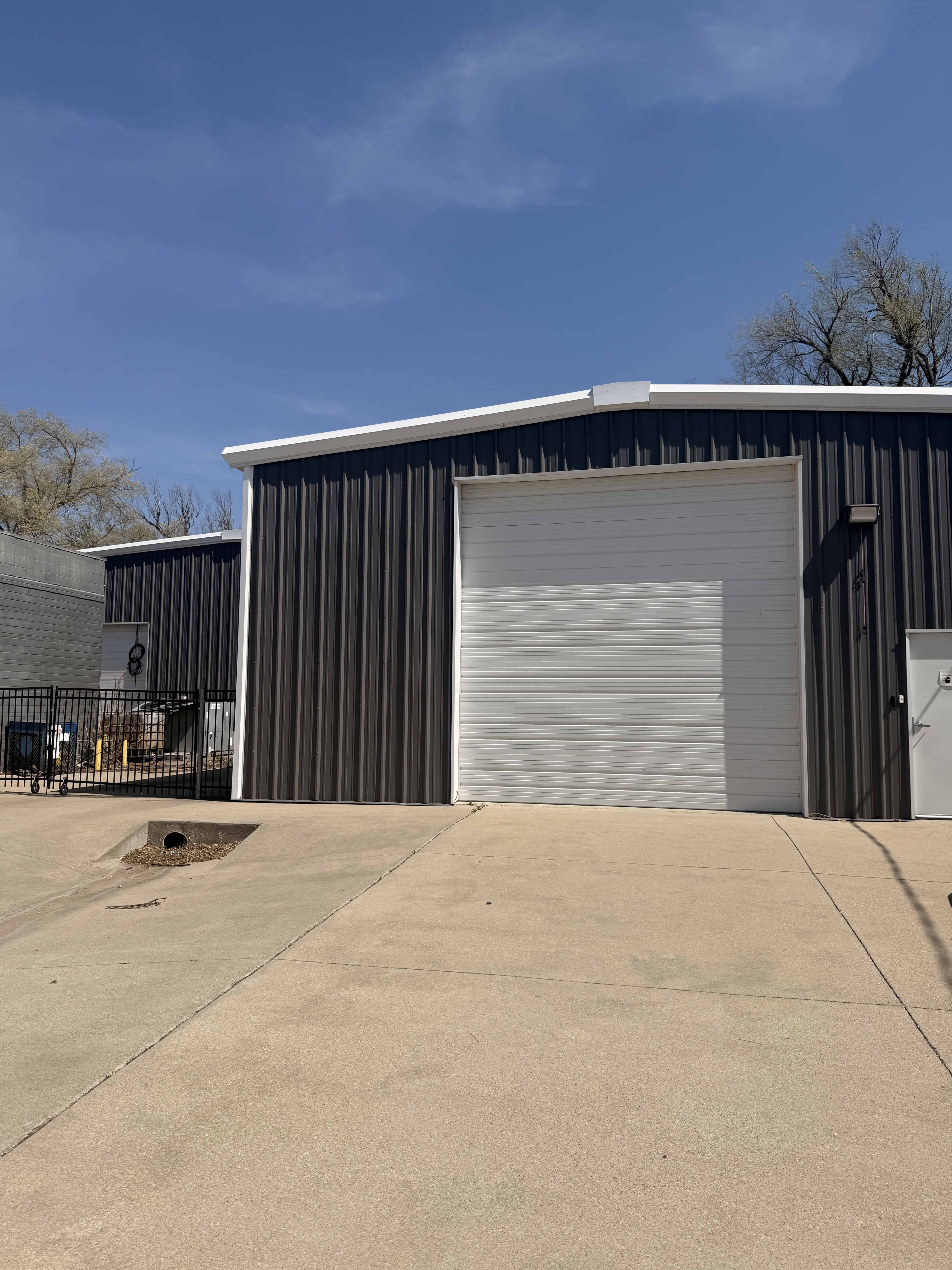 Wichita KS, 2952 N. Arkansas