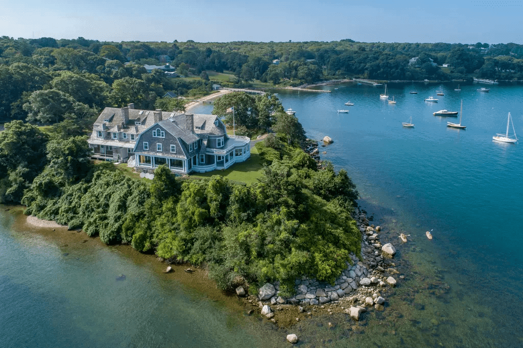 314 Quissett Avenue Falmouth MA 02543